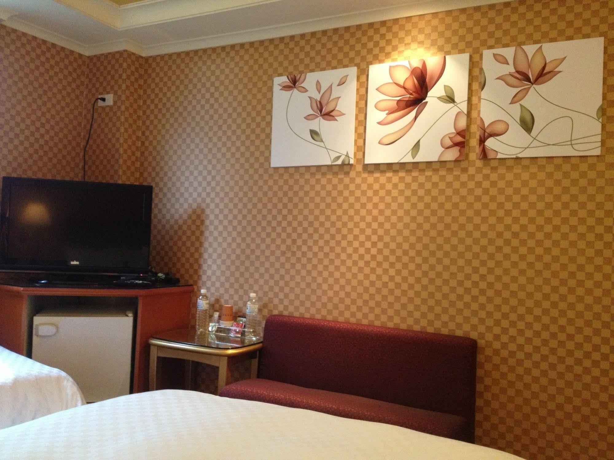 Good Life Hotel - Chunlai Tajpej Zewnętrze zdjęcie